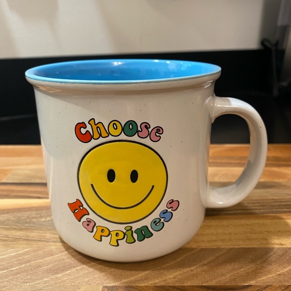 NEW Choose Happiness Smiley Face Mug - Picture 5 of 5